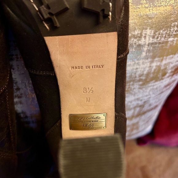 UGG Leather Boots - Picture 8 of 8